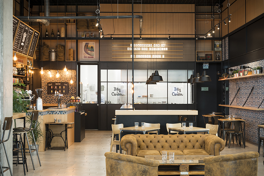 Billig & Carabin — comptoir et cuisine ouverte